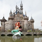 Banksy's Dismaland theme park to make shelters for migrants in Calais