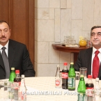 Armenian, Azerbaijani Presidents' December meeting confirmed: FM