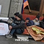 ����: stickers.panarmenian.net