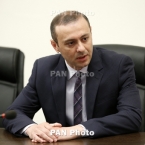 Секретарь Совета нацбезопасности РА выразил послу Белоруссии обеспокоенность продажей оружия Азербайджану