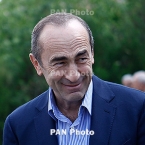 ����: stickers.panarmenian.net