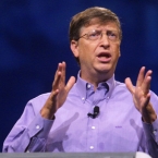 Билл Гейтс представил в Китае работающий без воды и канализации туалет