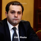 ����: stickers.panarmenian.net