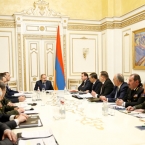 Пашинян провел совещание в связи со случаями гибели солдат в Вооруженных силах