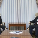 ����: stickers.panarmenian.net