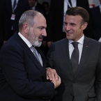 ����: stickers.panarmenian.net