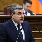 ����: stickers.panarmenian.net