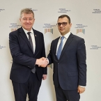 ����: stickers.panarmenian.net