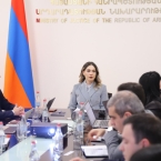 ����: stickers.panarmenian.net