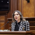 ����: stickers.panarmenian.net