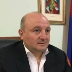 ����: stickers.panarmenian.net