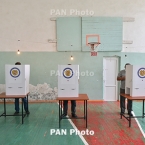 ����: stickers.panarmenian.net