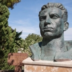 ����: stickers.panarmenian.net