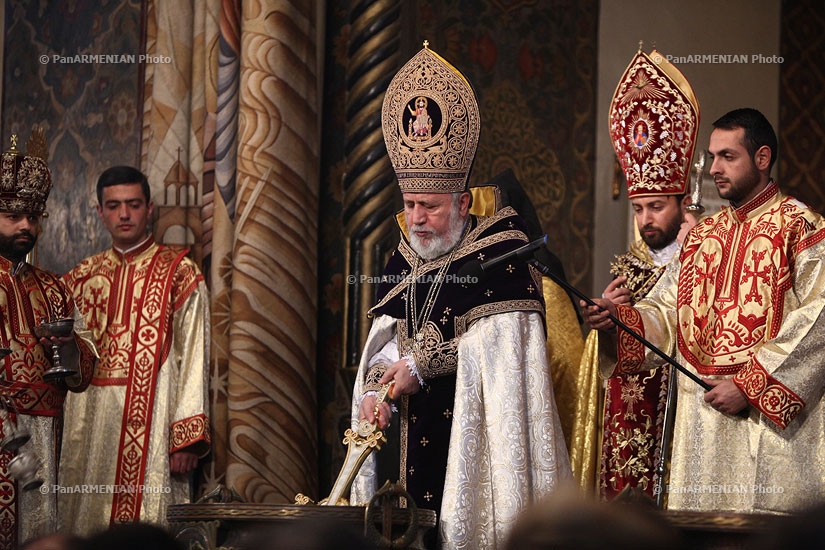 Սուրբ Ծննդյան պատարագը Մայր Աթոռ Սուրբ Էջմիածնում