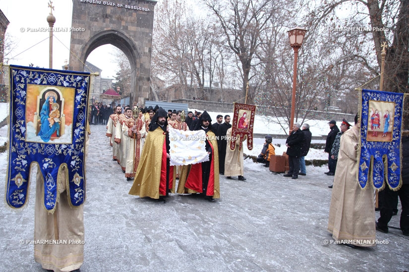Սուրբ Ծննդյան պատարագը Մայր Աթոռ Սուրբ Էջմիածնում