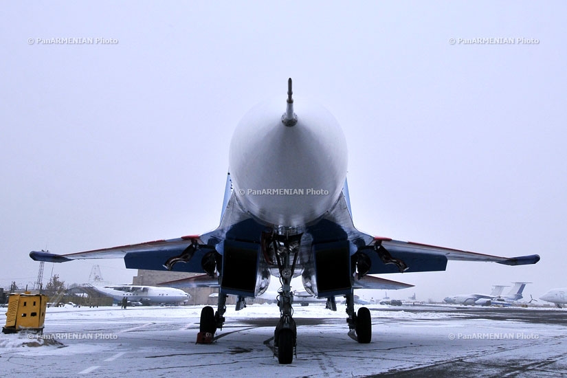 «Էրեբունի» ռազմական օդանավակայանից մեկնարկել է Ռուսաստանի ռազմաօդային ուժերի «Ռուսական վիտյազներ» ավիացիոն խմբի բացառիկ ավիացուցադրությունը