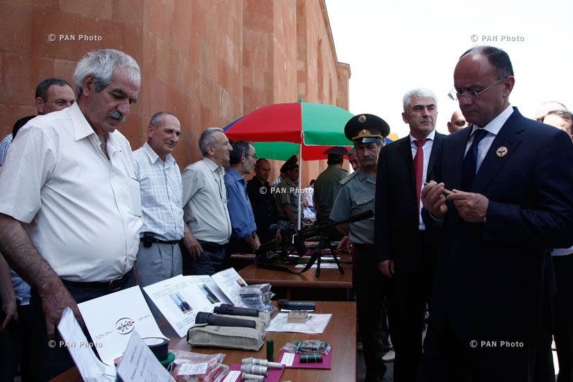 «Դարբնի, զինագործի օրը» Սարդարապատում