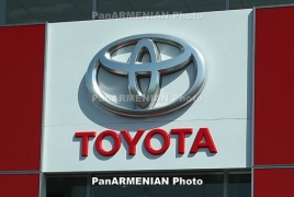Toyota keeps world's biggest automaker title with Q1 sales