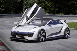 Volkswagen представил концепт нового «Гольфа» с тремя двигателями