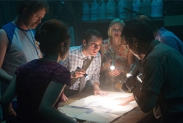 Elijah Wood, Rainn Wilson in zombie comedy “Cooties” trailer