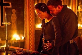 Michael Fassbender leads army into battle in “Macbeth” clips