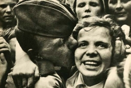 Lumiere Brothers Center exhibits works from Soviet Photo magazine