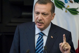Мания преследования Эрдогана: Смешав в кучу журналистов, армян и гомосексуалистов, он обвинил их в заговоре против Турции