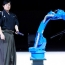 Промышленный робот владеет катаной лучше, чем мастер боевых искусств