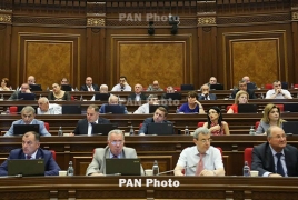 Парламент Армении одобрил проект закона о финансировании лечения военнослужащих за рубежом