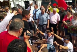 Turkish Consul General attacks Armenian activists at Lyon sit-in