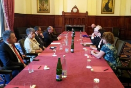 Artsakh President meets Armenian parties representatives in London