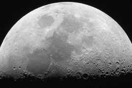 Возможные планы NASA по освоению Луны: Высадка и строительство базы через 12 лет