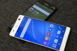 Sony показала сразу две новые модели смартфонов Xperia