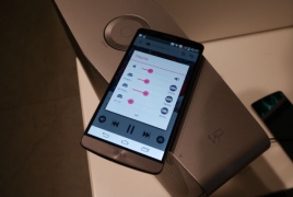 LG to launch music download service