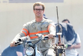 1st look at Chris Hemsworth in 