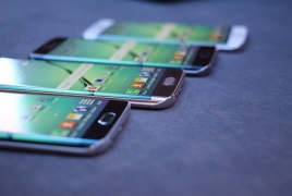 Samsung-ն անվճար սմարթֆոններ կբաժանի Apple սարքերի օգտատերերին