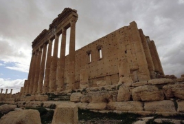 IS militants destroy Palmyra's ancient temple