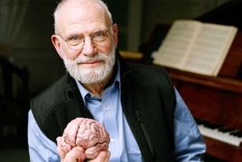 “Awakenings” author, famed neurologist Oliver Sacks dies at 82