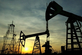 Валютные резервы ЦБ Азербайджана сократились на 46%, экспорт нефти через Джейхан – на 19%