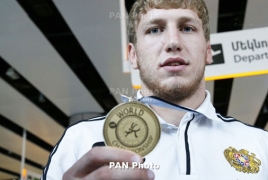 Armenian athlete becomes 2-time world Greco-Roman wrestling champ