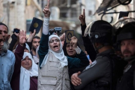 Israeli police, Palestinian youths clash at Jerusalem holy site