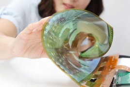 LG planning to unveil 55-inch ‘rollable TV’ prototype in 2016