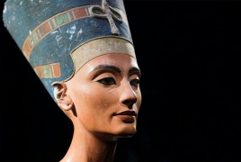 British archaeologist aims to pinpoint legendary Queen Nefertiti's tomb