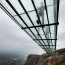 В Китае открыли самый длинный в мире стеклянный мост