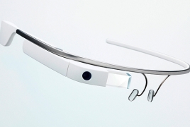 Google “developing Glass-like headsets with holographic displays”