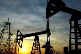 Добыча нефти и газа в Азербайджане сократилась за год на 2.3% и 4.4% соответственно
