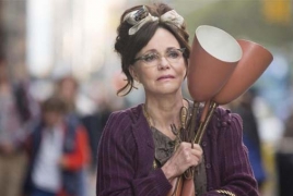 Sally Field, Max Greenfield in “Hello, My Name Is Doris” trailer