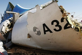 Russian airliner not struck from outside: investigator