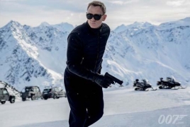 “Spectre” Bond movie retains box office leadership for 2nd week