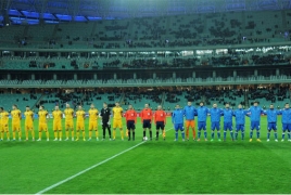Азербайджанские болельщики отказались почтить память жертв в Париже, освистав минуту молчания